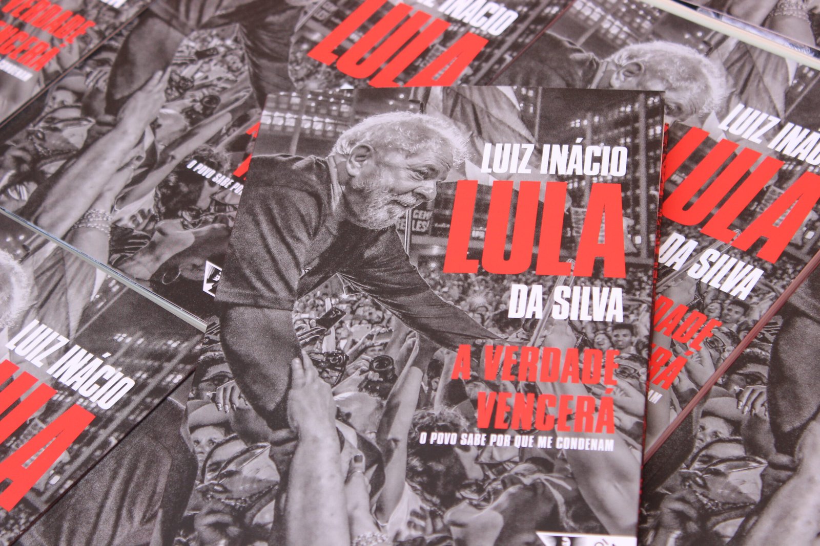 Luiz Inácio Lula da Silva, eu sou a lenda, o exterminador de mitos.